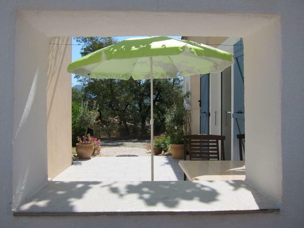 Le Quatorze Laroque-des-Albères Exterior foto